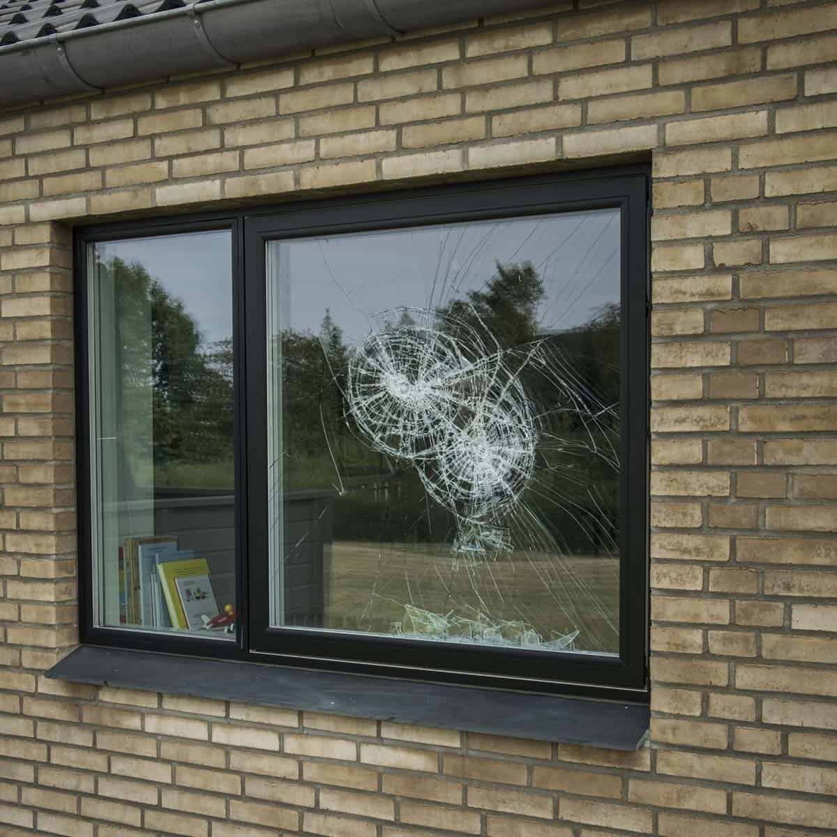 6.-SafeAndSecure-PAtio-Door